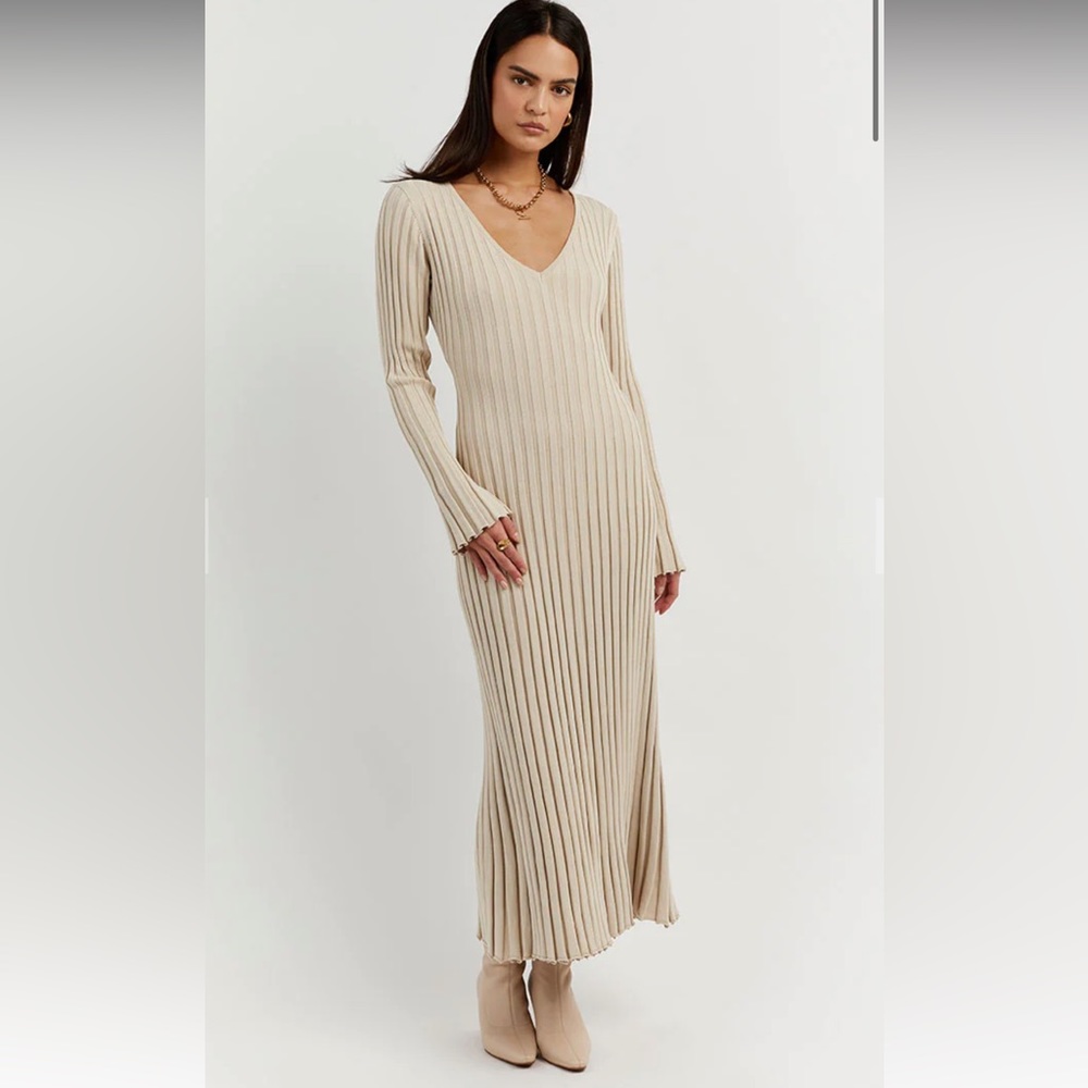 REIGN STONE SLEEVED KNIT MIDI DRESS - M / STONE